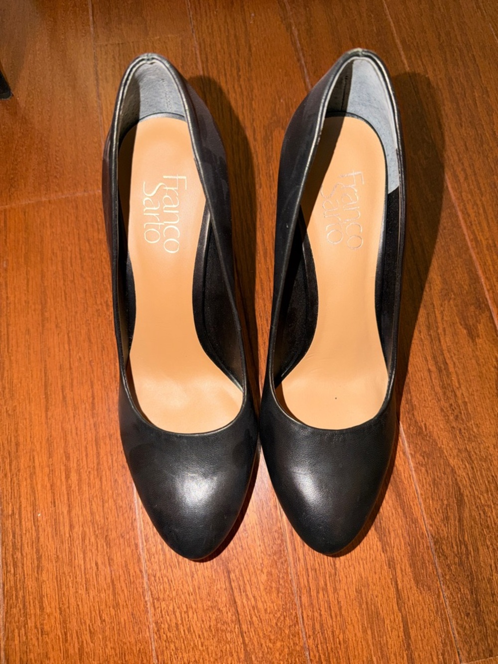Franco Sarto Black Pointed-Toe Leather Pumps